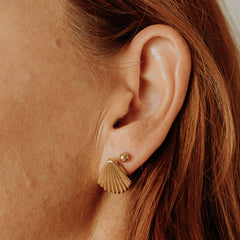 Valencia Shell Studs