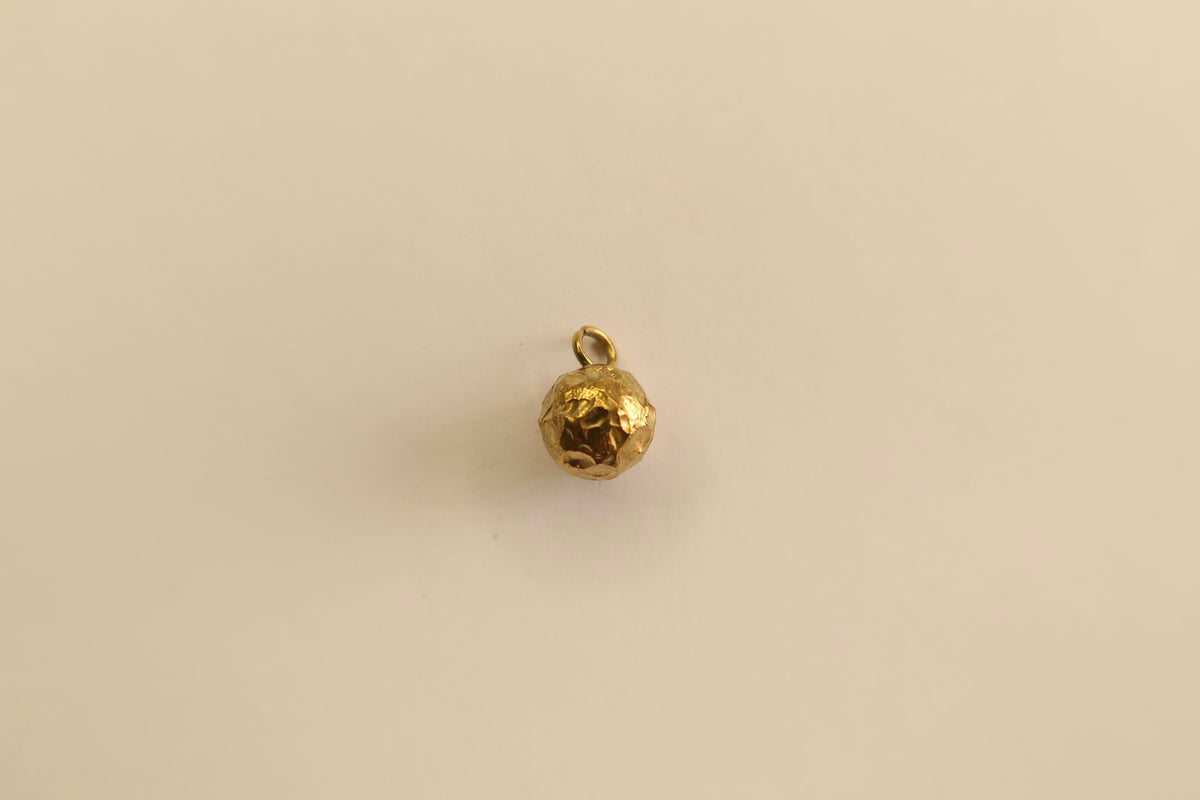 Beau Charm